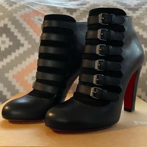 Christian Louboutin Attroupee 100 bootie